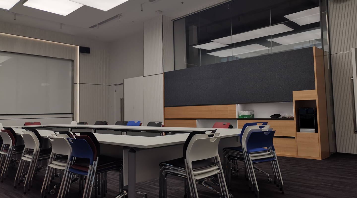 會(huì)議區(qū)